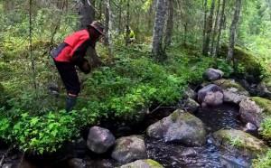 käsin kiveämistä
